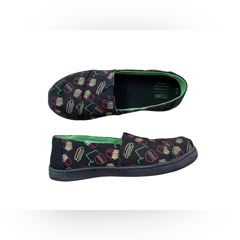 Toms Big Kid Size 1.5 Burgers, Hot Dogs, and Fries Shoes